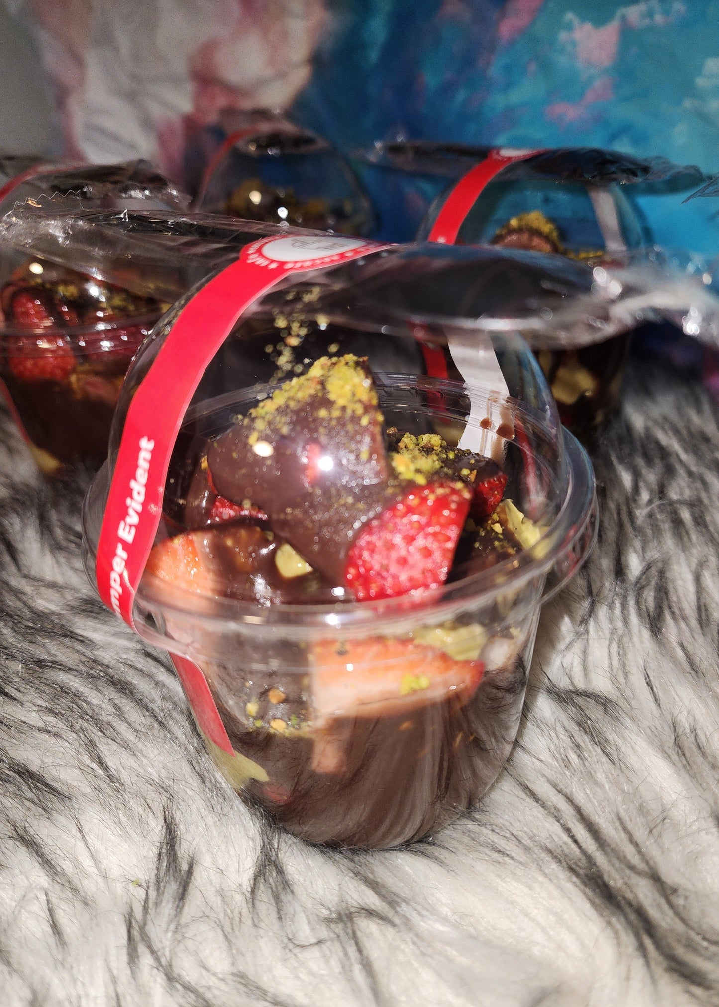 Dubai Pistachio Strawberry Cup