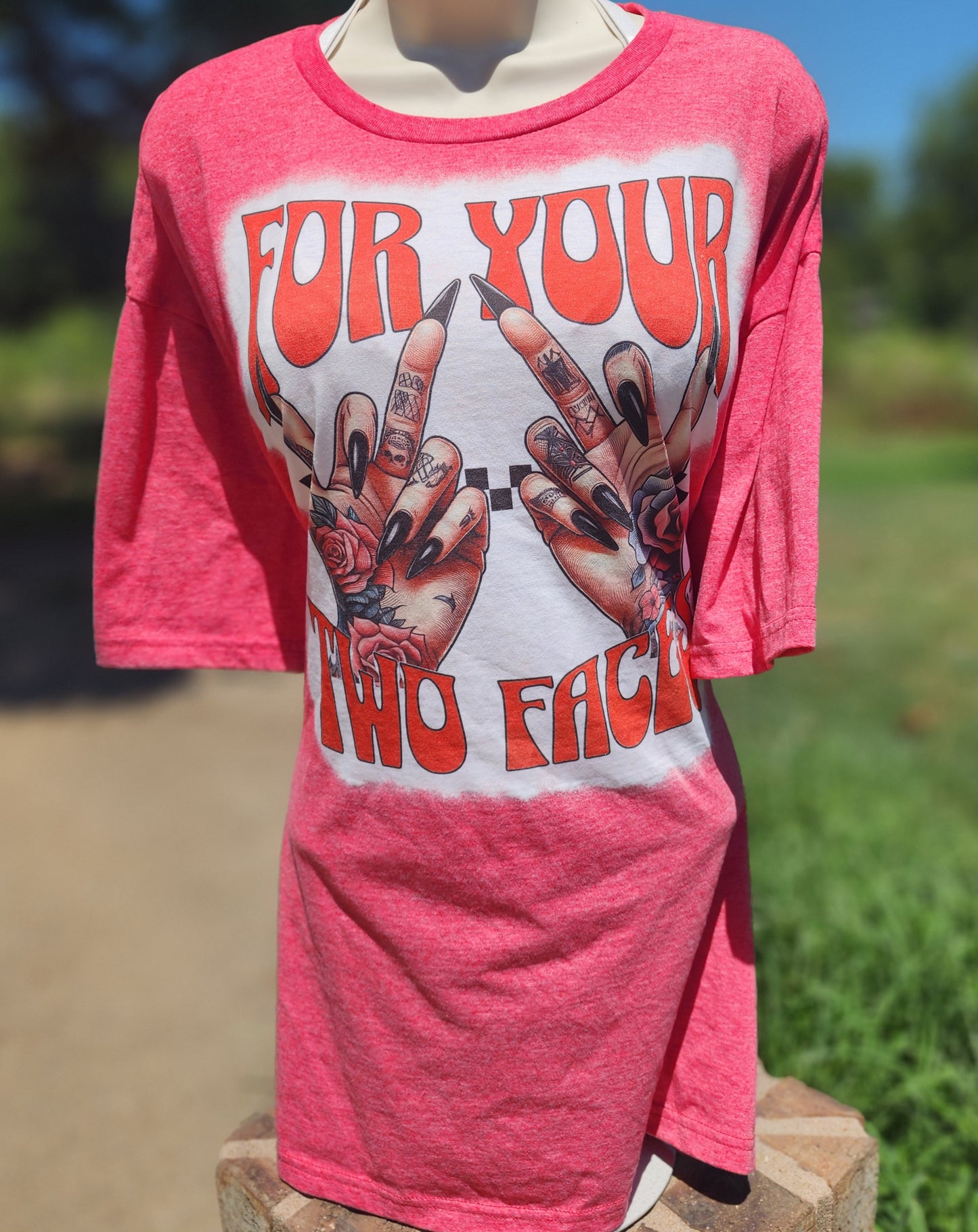 Sm-XL Bleached Two Faced T shirt